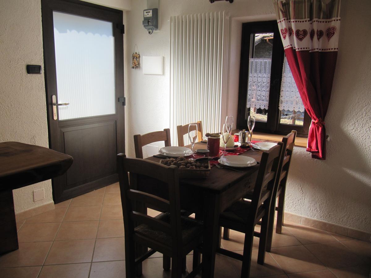 Maison Des Abeilles Vda Gressan N 0028 外观 照片