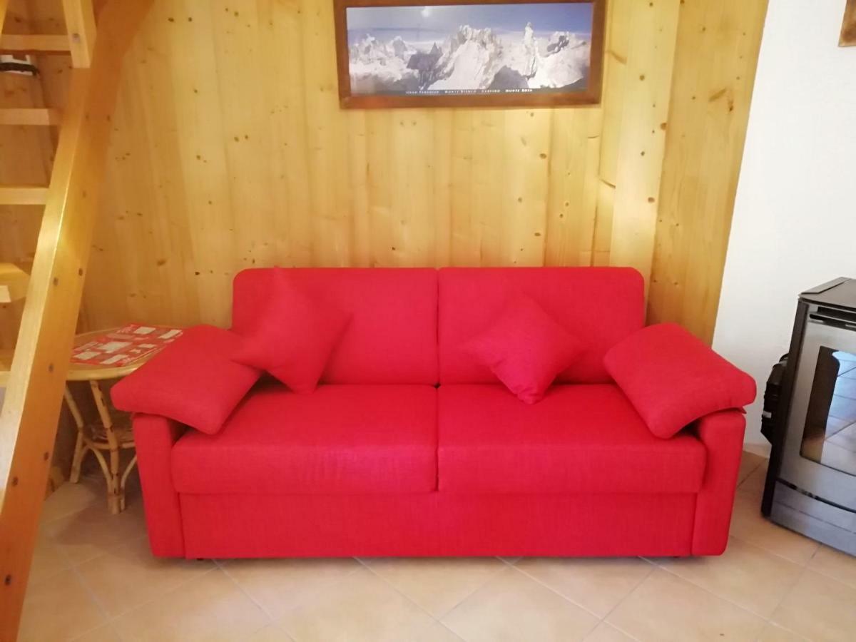 Maison Des Abeilles Vda Gressan N 0028 外观 照片